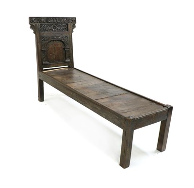 Lot 599 - An oak daybed