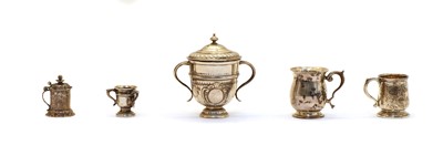 Lot 32 - A collection of miniature silver items