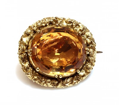 Lot 26 - A William IV gold topaz brooch