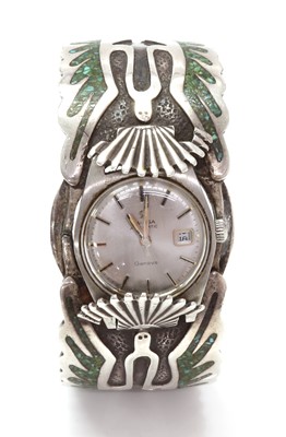 Lot 279 - A silver Navajo bangle