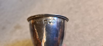 Lot 25 - A Silver Club silver tasting dish with serpent handle