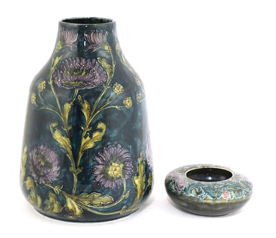 Lot 74 - A Hancock & Sons Morris ware vase