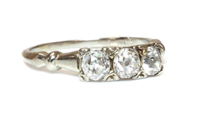 Lot 167 - A three stone diamond ring