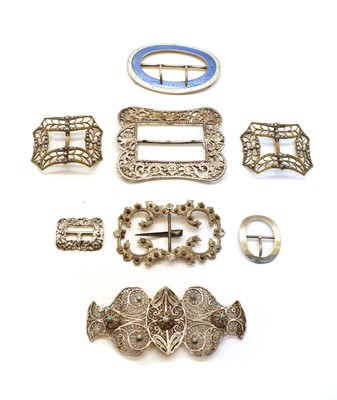 Lot 9 - A collection of buckles
