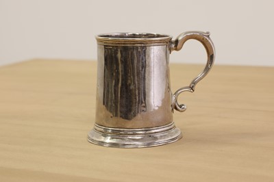 Lot 329 - A George II provincial silver mug