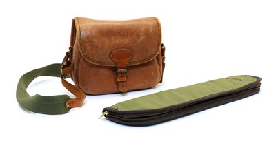 Lot 75 - A leather 100 cartridge bag