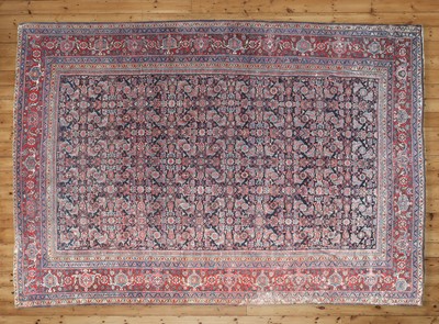 Lot 39 - A Feraghan carpet