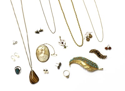 Lot 1441 - A quantity of jewellery