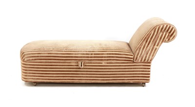 Lot 413 - A day bed/ottoman