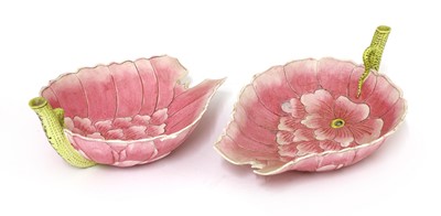 Lot 69 - A pair of Chinese famille rose lotus cups