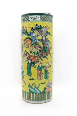 Lot 121 - A Chinese famille verte porcelain umbrella stand
