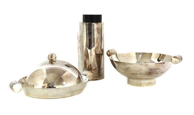 Lot 171 - An Art Deco silver-plated bowl