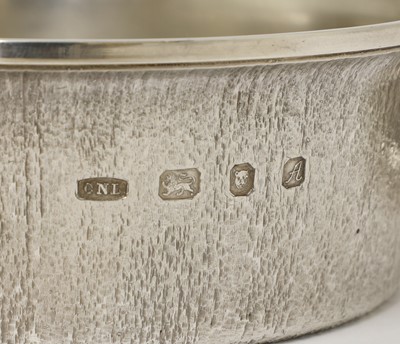 Lot 604 - A pair of modernist silver bowls
