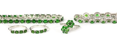 Lot 131 - A sterling silver chrome diopside set line bracelet