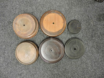 Lot 162 - A collection of Chinese wood stands
