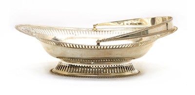 Lot 61 - A silver basket