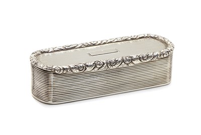 Lot 42 - A George IV silver snuff box