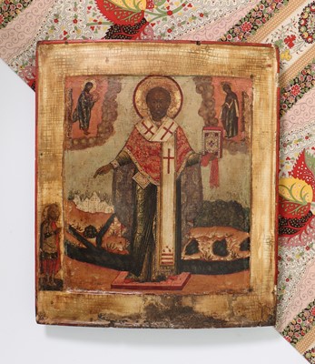 Lot 31 - An icon of St Nicholas