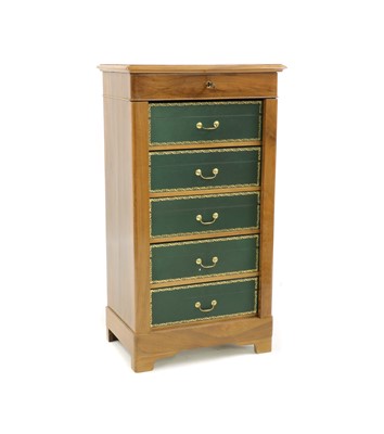 Lot 294 - A Walnut Wellington type chest