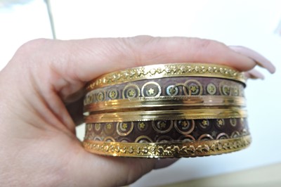 Lot 44 - A French circular gold piqué work tortoiseshell box, c.1780
