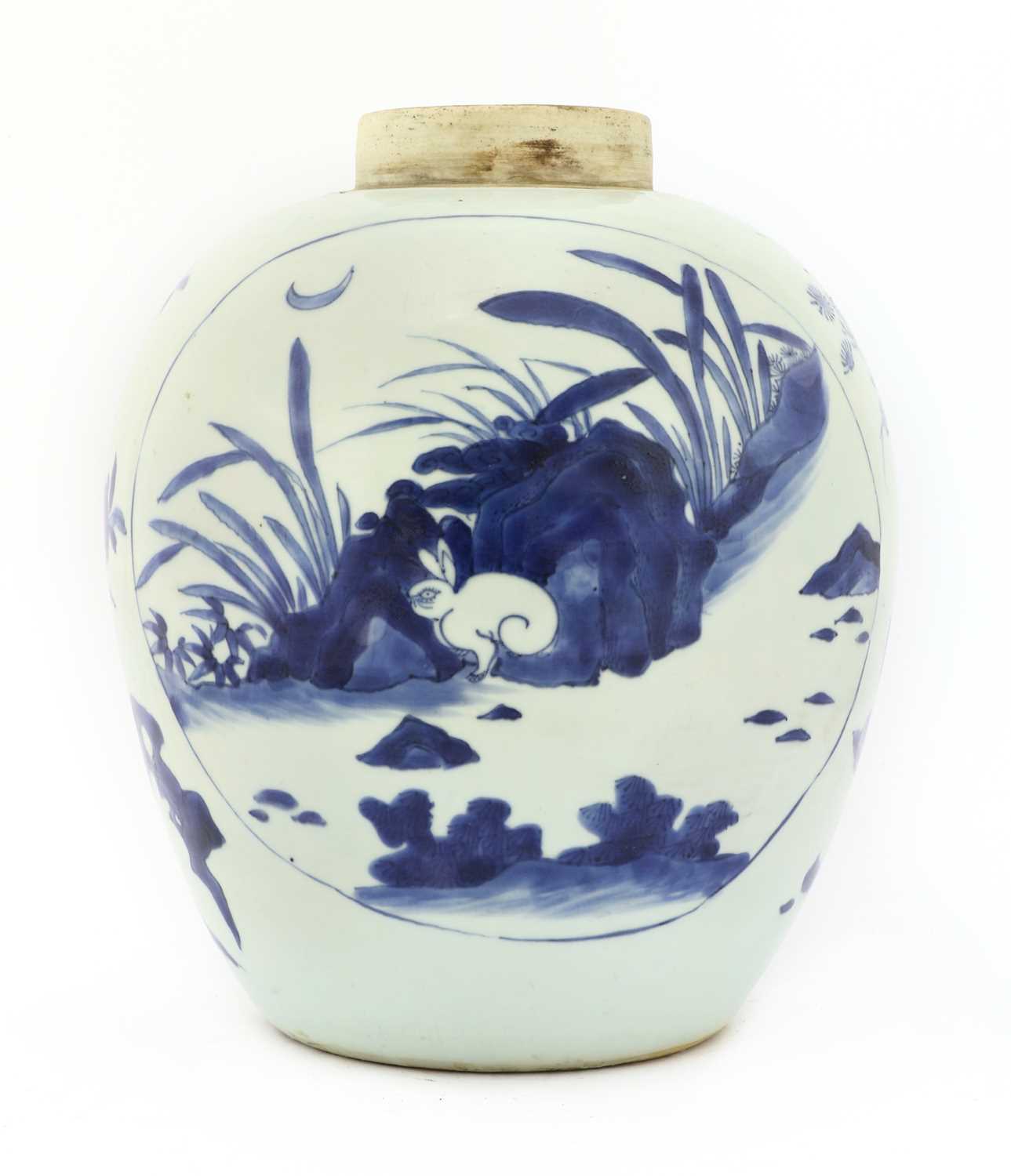 Lot 30 - A Chinese blue and white jar