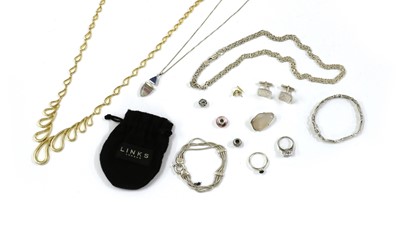 Lot 200 - A quantity of silver jewellery