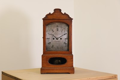 Lot 34 - A walnut cased bracket clock