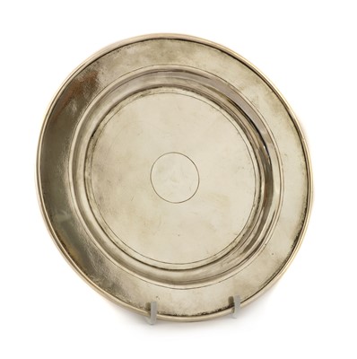Lot 147 - A Chinese export silver salver