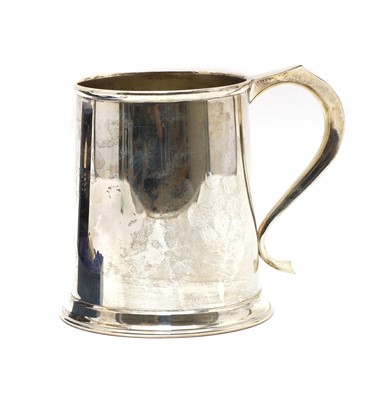 Lot 9 - A silver mug