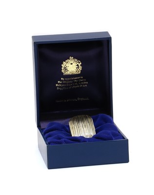 Lot 31 - A silver vinaigrette