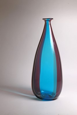 Lot 457 - A Venini 'Spicchi' glass vase