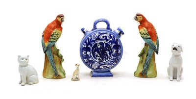 Lot 132 - A collection of ceramics