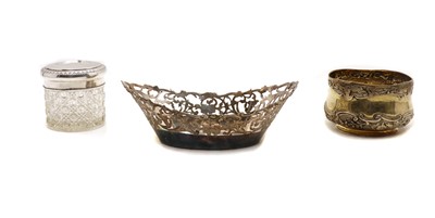 Lot 14 - A Continental silver bon bon dish