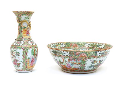 Lot 90 - A Chinese famille rose bowl
