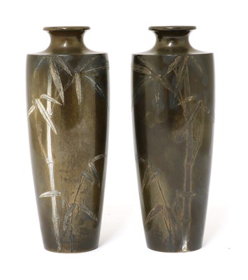 Lot 433 - A pair of Japanese bronze vases