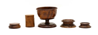 Lot 167 - A collection of treen