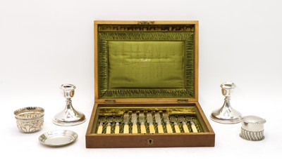 Lot 72 - A collection of silver items