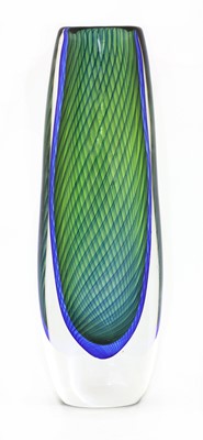 Lot 452 - A Kosta glass 'Fishnet' vase