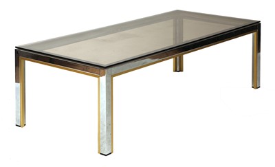 Lot 590 - A glass coffee table