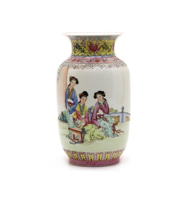Lot 144 - A Chinese famille rose vase