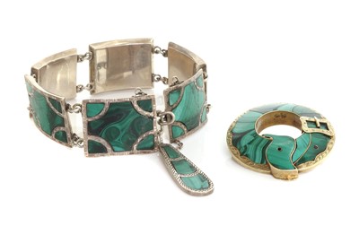 Lot 79 - A Victorian silver malachite bracelet