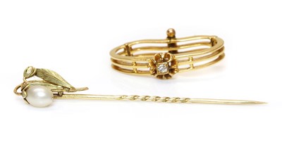 Lot 156 - An Art Deco pearl stick pin