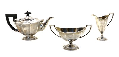 Lot 19 - An Edwardian three piece silver tea service