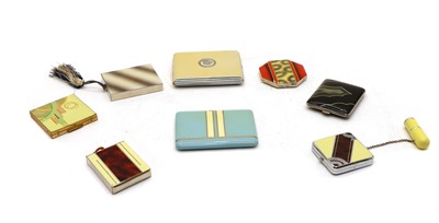 Lot 120 - A collection of eight ladies compacts