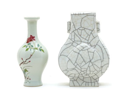 Lot 254 - A Chinese famille rose vase