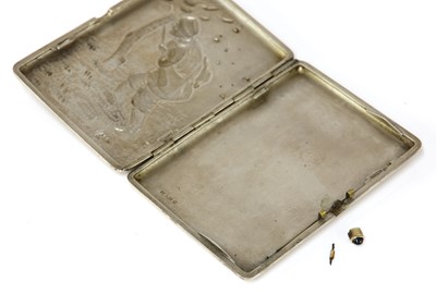 Lot 165 - A Russian silver cigarette case