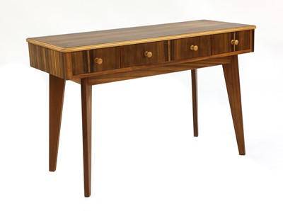 Lot 442 - A walnut dressing table