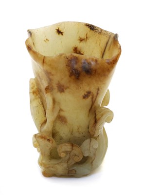 Lot 264 - A Chinese hardstone carving