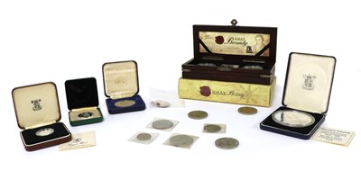 Lot 130 - Coins, World, Elizabeth II (1952-)