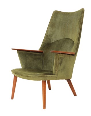 Lot 481 - An 'AP27' lounge chair